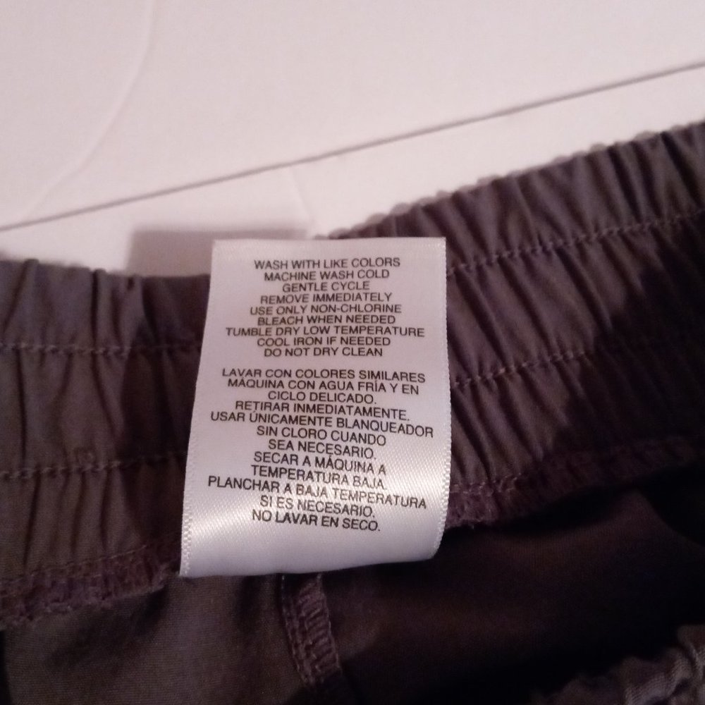 Mondetta performance lightweight gray shorts sz S - Picture 6 of 8